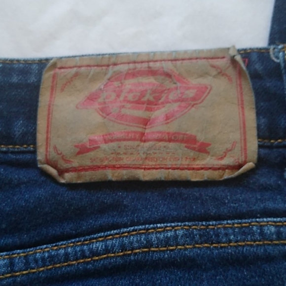 Dickie's Juniors Stretch Mid Rise Jeans, Blue Denim, Size 15 - Picture 5 of 7